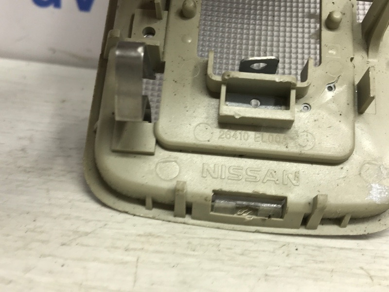 Плафон задний Nissan Tiida C11 1.6 БЕНЗИН HR16 2004 (б/у) Киев - изображение 3