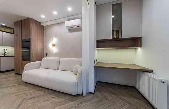 продажа 2-к квартира Киев, Голосеевский, 139999 $ Київ