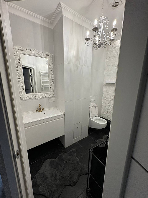 Бульвар Миколи Міхновського 21.ст.м. Дружби Народів Київ - зображення 11