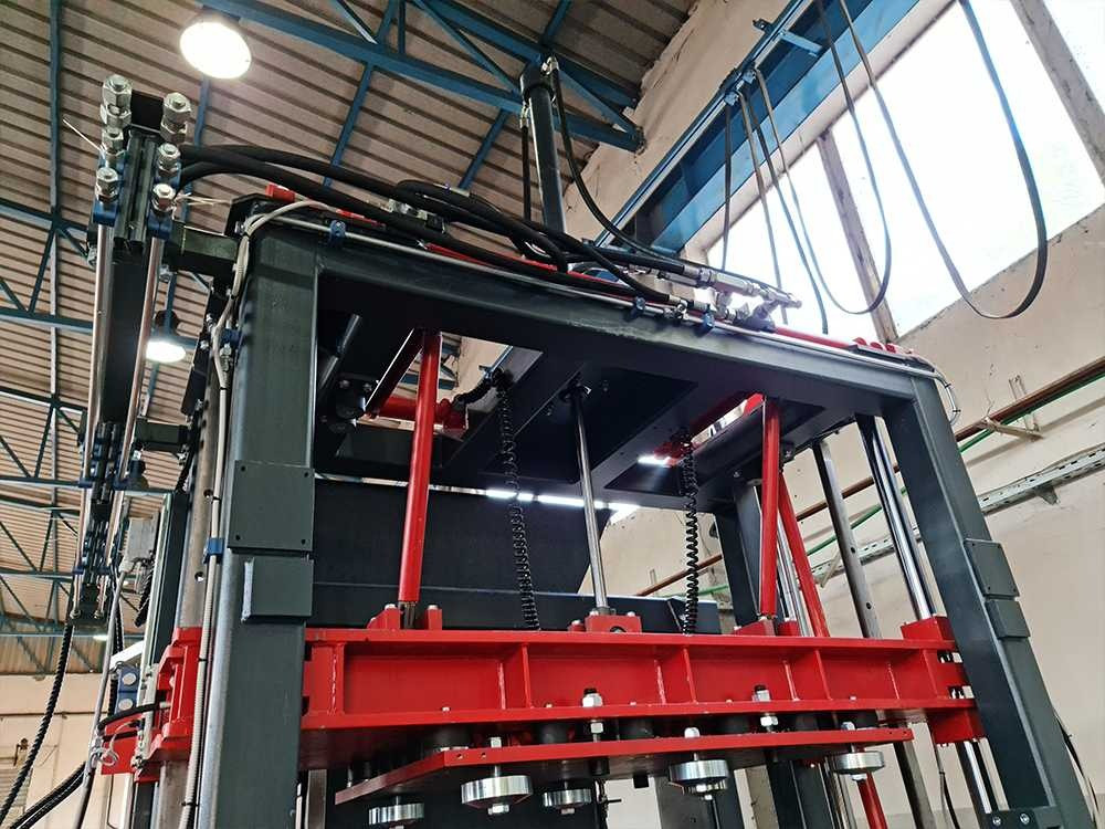Вибропресс Prometal PRO 500 для производства блоков, брусчатки, бордюров Киев - изображение 2