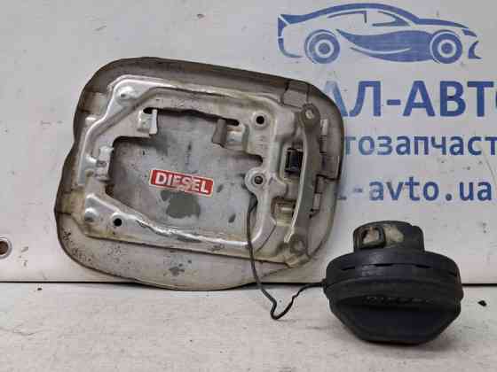 Лючок бака Toyota Prado 2002-2009 7735060070 (Арт. 64382) Киев