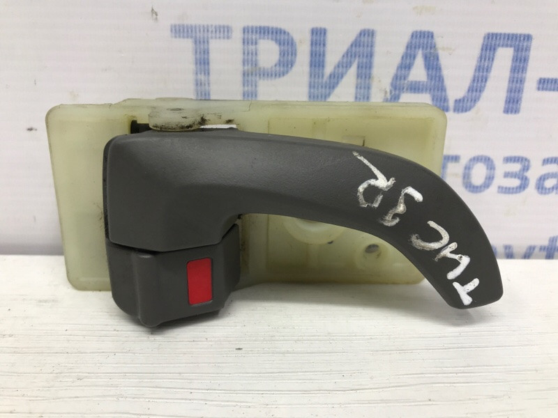 Ручка дверей внутрішня права Hyundai Tucson JM 2.0 DIESEL D4EA 2004 (б/у) Київ - зображення 1