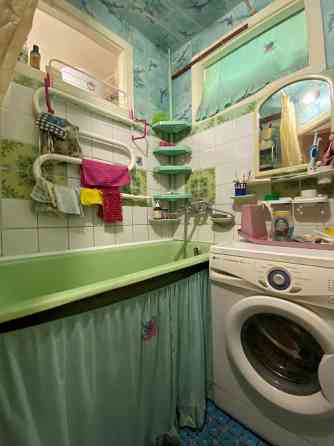 Продам 3 кімнатну квартиру 64м2, Кубанської України 25/21, м. Лісова, Лісовий масив, Київ Київ