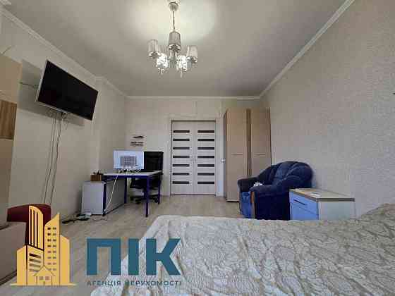 продажа 3-к квартира Киев, Голосеевский, 135000 $ Київ