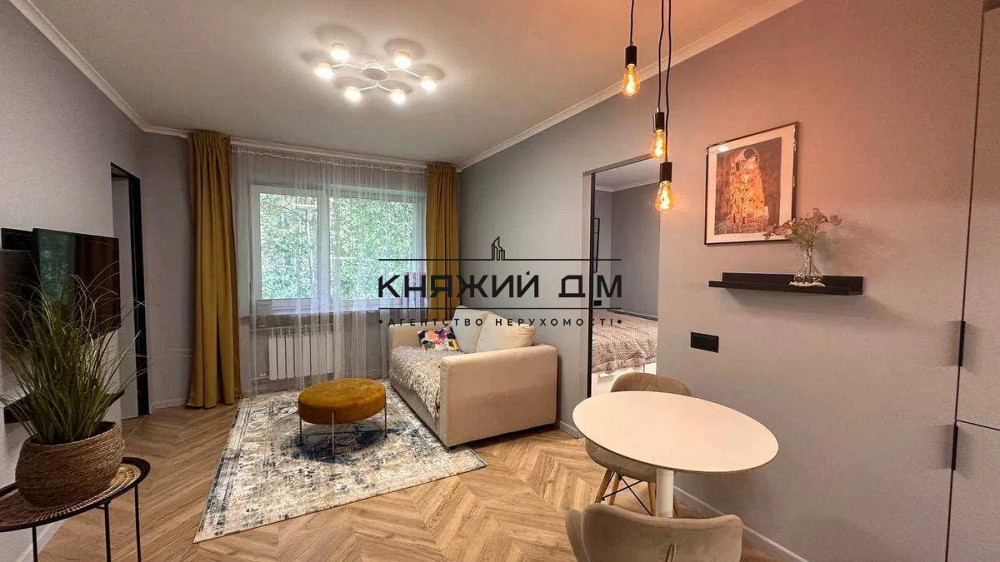 Оренда 2-х кімнатної роздільної ,м.Дорогожичі Киев - изображение 1