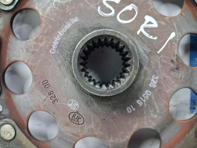 Диск сцепления Kia Sorento BL 2.5 DIESEL D4CB 2002 (б/у) Київ - зображення 3