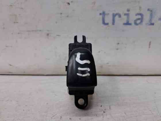 Кнопка стеклоподъемника Nissan Qashqai J11 1.2 БЕНЗИН HRA2DDT 2013 (б/у) Київ