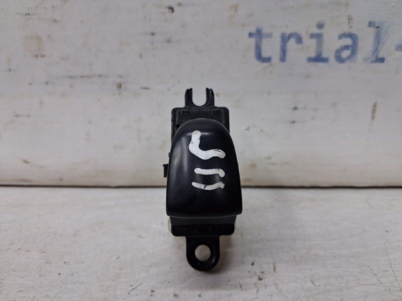 Кнопка стеклоподъемника Nissan Qashqai J11 1.2 БЕНЗИН HRA2DDT 2013 (б/у) Київ - зображення 1