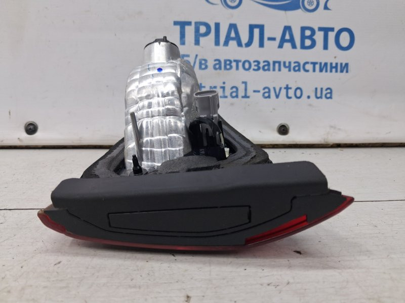 Фонарь задний внутренний левый Mazda 6 GJ 2.2 DIESEL 2012 (б/у) Киев - изображение 7