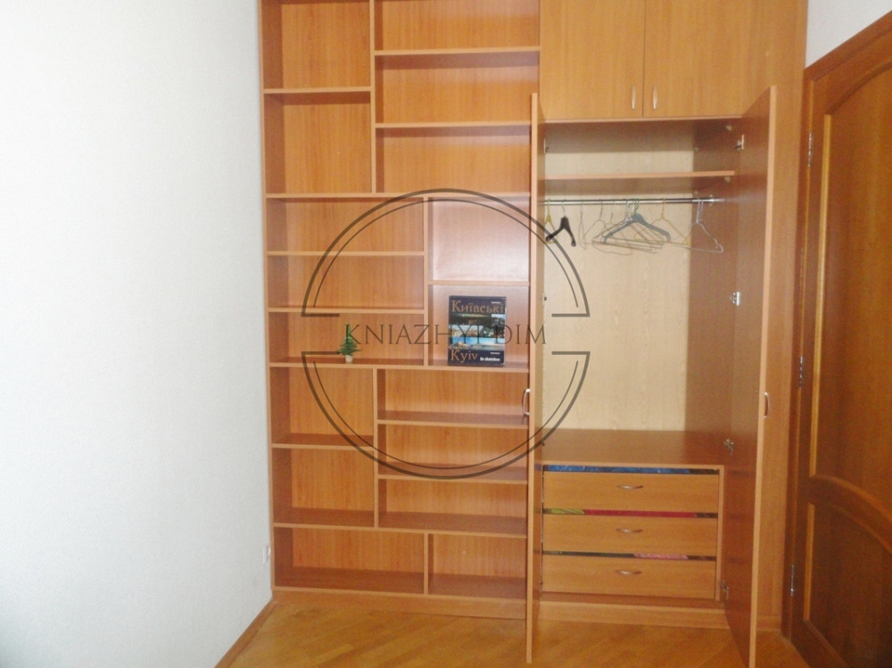 БЕЗ КОМІСІЇ! Простора 3 кім. студіо в Сталінці, Центр м. Площа Льва Толстого. № 117701 Київ - зображення 5