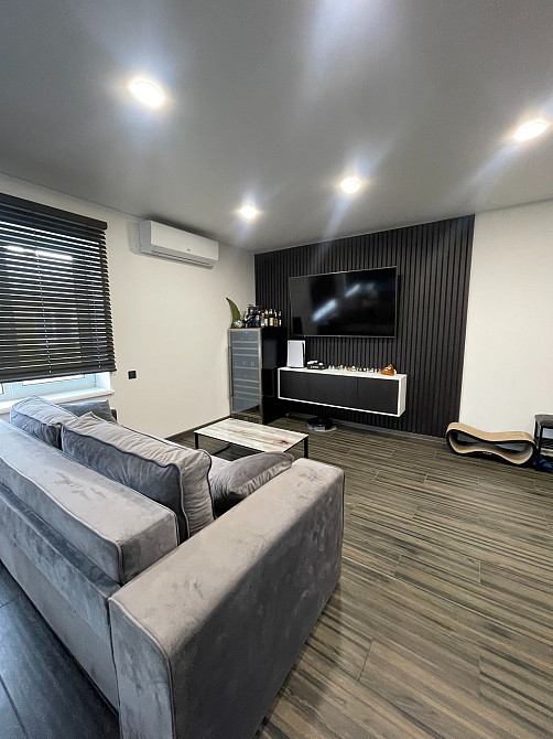 Продам 3-к квартиру с ремонтом в ЖК Слобожанский, ул. 8 Марта Днепр - изображение 2