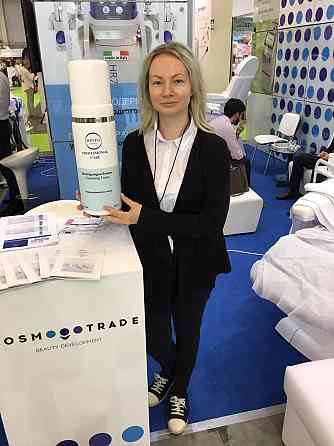 Объёмная косметика для витрин и выставок Киев