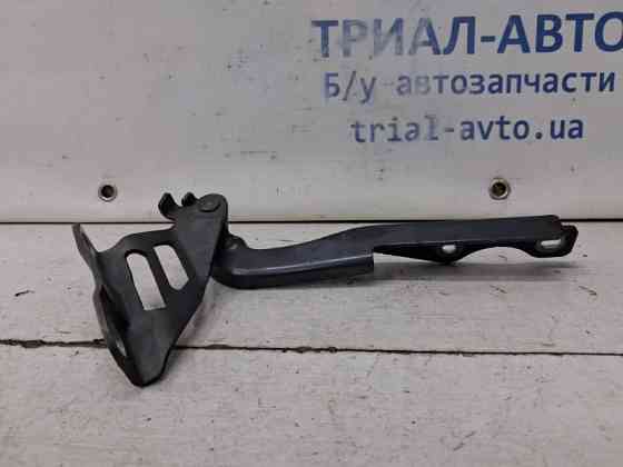 Петля капота правая Mazda 3 2013-2019 B45A52410A (Арт. 63911) Київ
