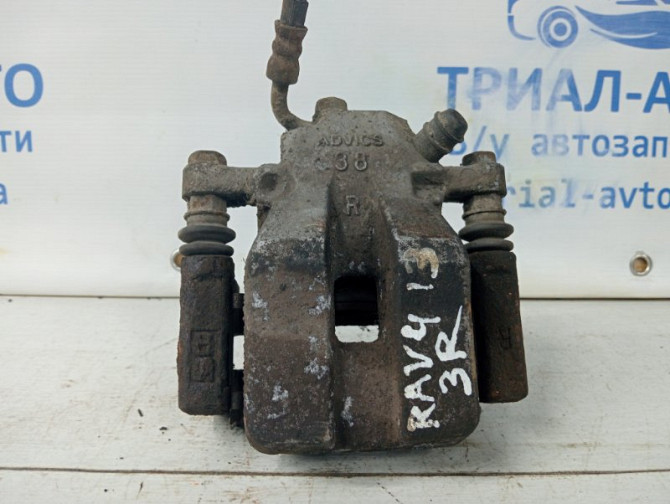 Суппорт задний правый Toyota RAV 4 A40 2.2 DIESEL 2ADFTV 2012 (б/у) Київ - зображення 1