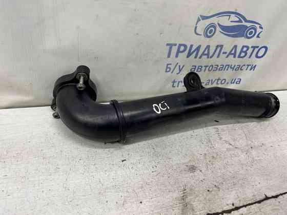 Патрубок турбины Skoda Octavia 2013-2020 04L145770 (Арт. 81602) Київ