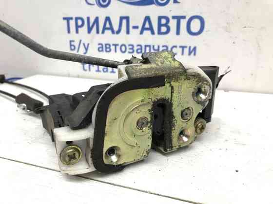 Замок двери передний правый Mitsubishi L200 KB 2.5 ДИЗЕЛЬ 4D56U 2006 (б/у) Киев