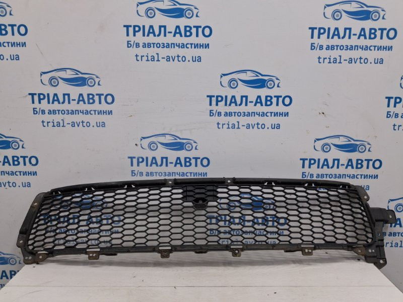 Решетка бампера центральная Mitsubishi Outlander 2007-2012 6402A199 (Арт. 79928) Київ - зображення 1