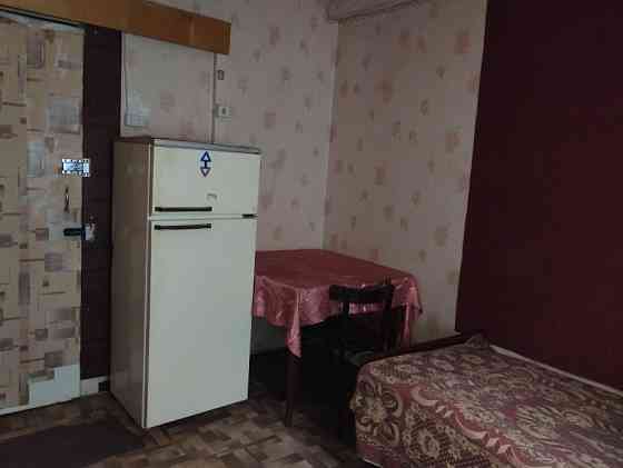 Здаю свою кімнату в 3-кімнатній квартирі біля ст.м. "Глосіївська" Киев