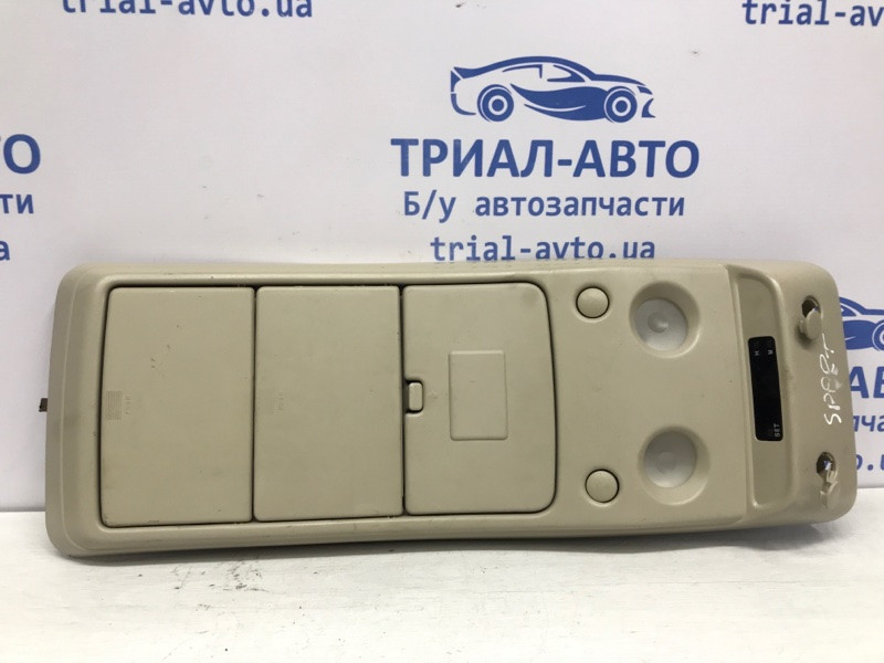 Плафон передний Mitsubishi Pajero Sport 1996-2008 MR240322 (Арт. 42001) Киев - изображение 1