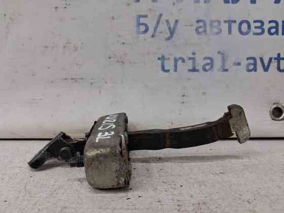 Ограничитель двери задний левый Toyota Auris 2006-2012 6863002121 (Арт. 64459) Київ