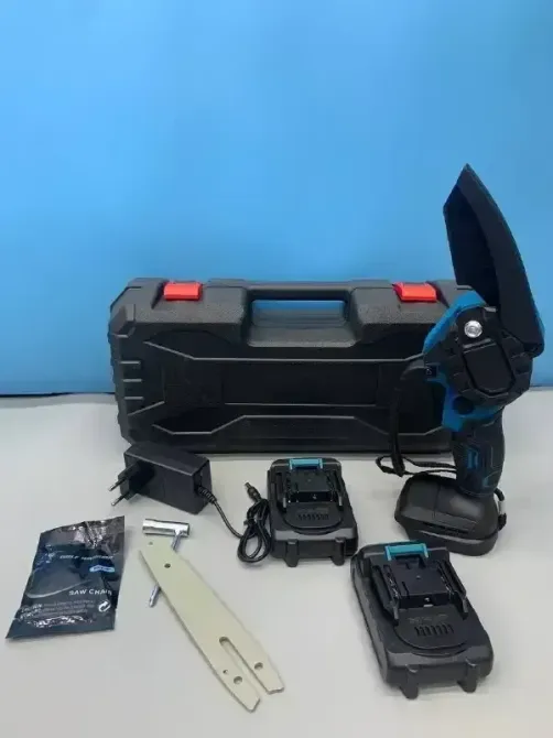 Міні пила із кейсом + 2 акумулятори комплект Лубни - зображення 1