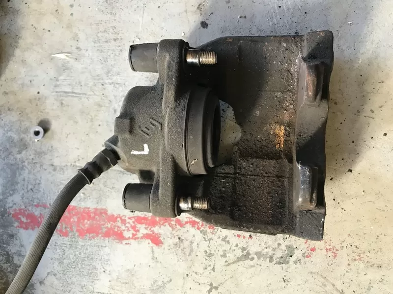 Бу суппорт передний левый Renault 410111495R диаметр мм 54мм, Fluence, Grand Scenic 3, Megane 3, Кропивницкий - изображение 1