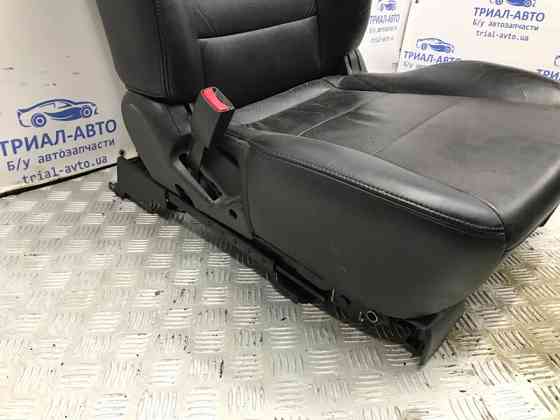 Сиденье переднее левое Mitsubishi Pajero Wagon 1999-2006 MR646447 (Арт. 57376) Киев