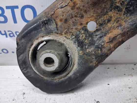 Рычаг правый Skoda Fabia 2007-2014 6R0407152 (Арт. 78291) Київ