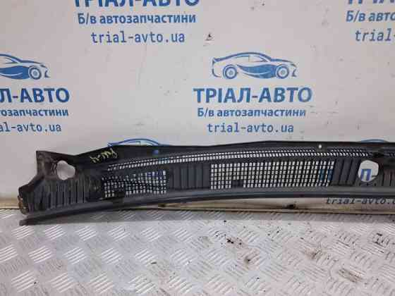 Дефлектор дворников Mitsubishi Pajero Wagon 2006-2022 MR416416 (Арт. 87526) Киев