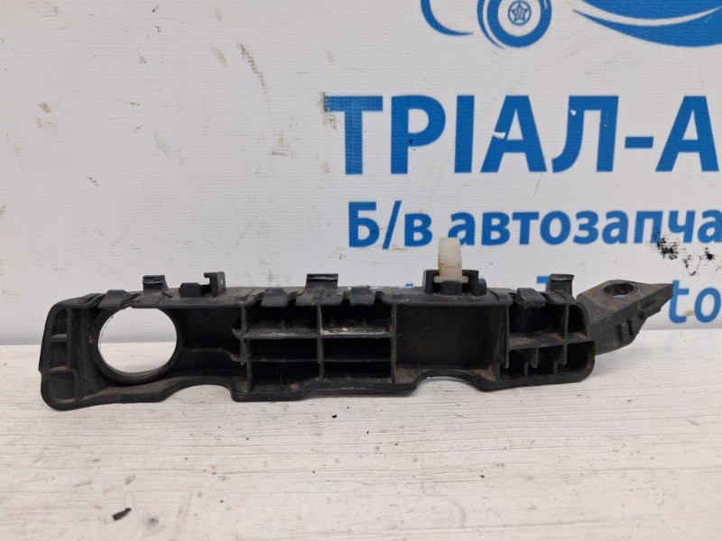 Кронштейн бампера передний левый Hyundai I30 GD 1.6 DIESEL D4FB 2011 (б/у) Київ - зображення 3