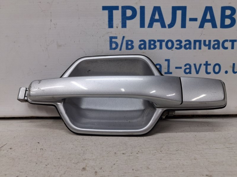 Ручка двери внешняя задняя правая Mitsubishi Pajero Wagon 4 3.2 ДИЗЕЛЬ 4M41 2006 (б/у) Київ - зображення 1