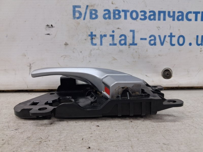 Ручка двери внутренняя левая Hyundai Santa fe DM 2.2 DIESEL D4HB 2012 (б/у) Киев - изображение 2