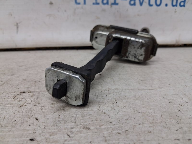 Ограничитель двери задний левый Hyundai IX35 LM 1.7 DIESEL D4FD 2009 (б/у) Киев - изображение 3