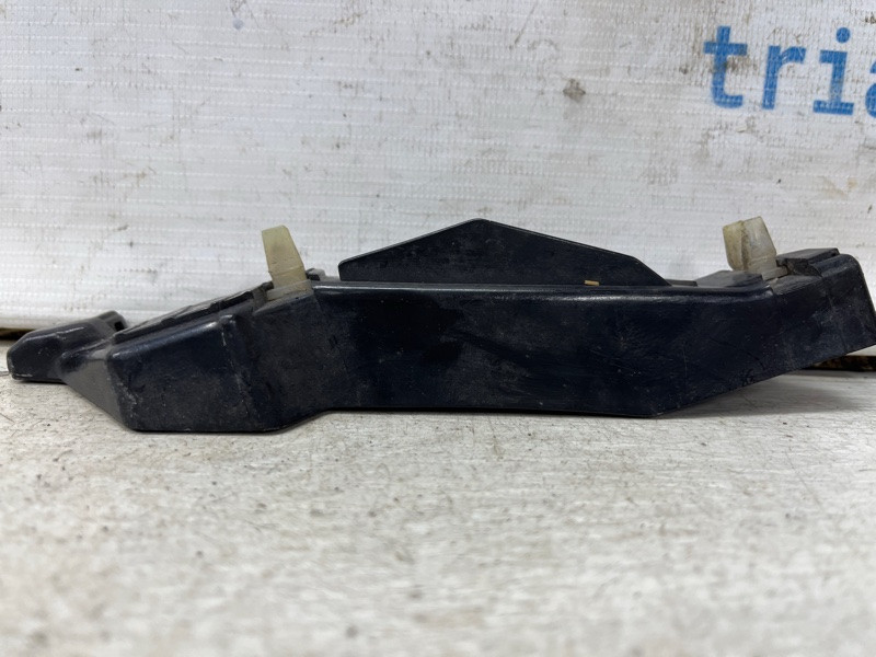 Кронштейн бампера передний правый Hyundai Santa fe CM 2.2 DIESEL D4HB 2005 (б/у) Киев - изображение 2