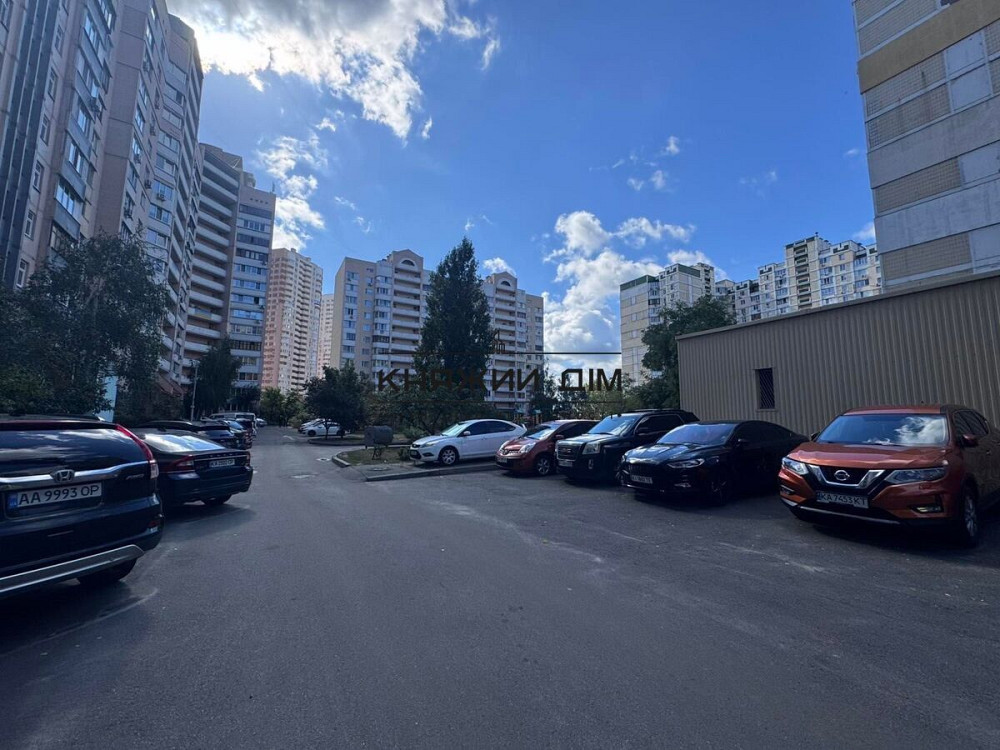 Продаж 3-х кімнатної ,м.Харьківська або м.Позняки вул Вишняківська  5А код 21147398 Киев - изображение 9