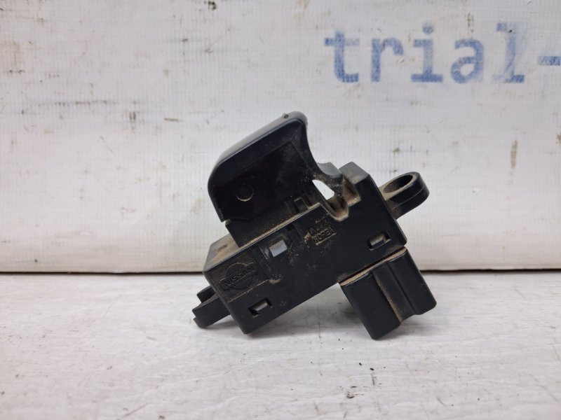 Кнопка стеклоподъемника Nissan Navara D40 2.5 DIESEL YD25DDTI 2004 (б/у) Київ - зображення 2