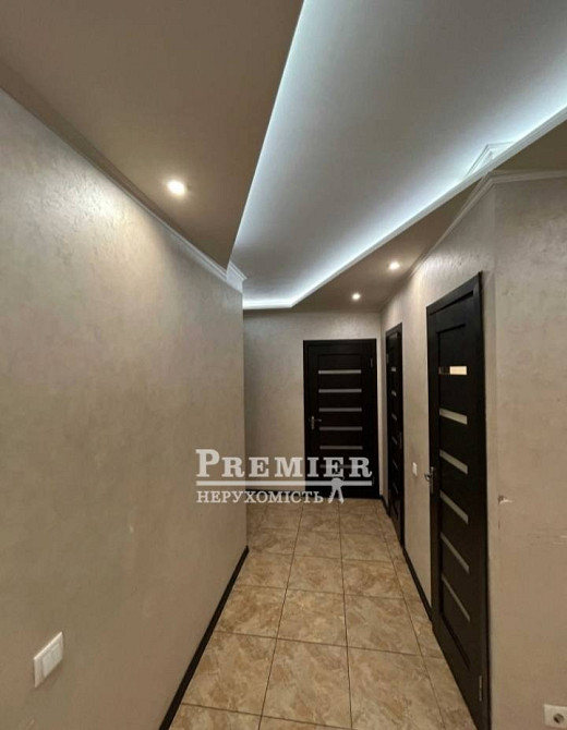 Продається затишна 1-кімнатна квартира в ТЦ "Сім'я" Одесса - изображение 5