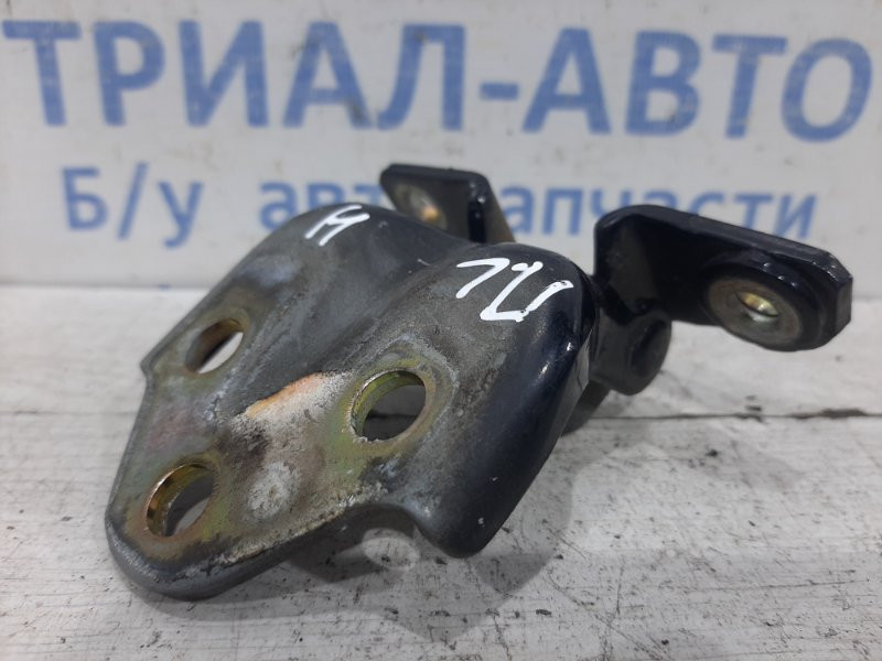 Петля двери передней левой нижняя Mitsubishi Pajero Sport K9 2.5 DIESEL 4D56 1996 (б/у) Київ - зображення 1