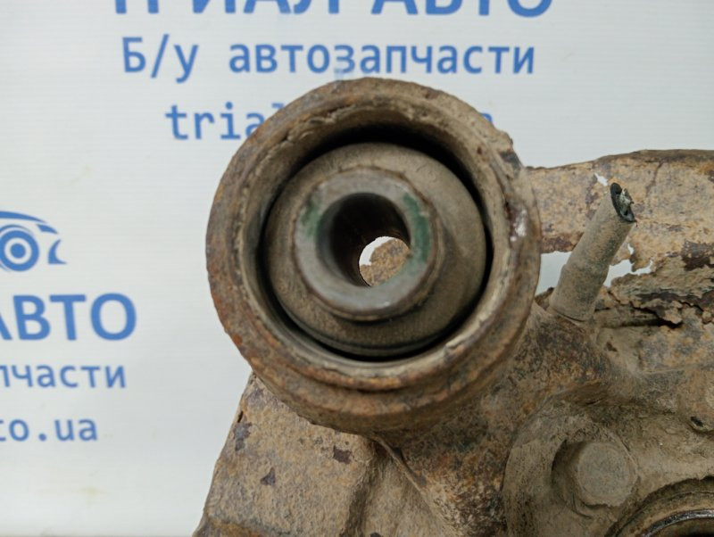 Цапфа задняя правая со ступицей Mitsubishi Pajero Wagon 4 3.2 ДИЗЕЛЬ 4M41 2006 (б/у) Киев - изображение 4