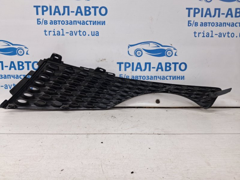 Решетка переднего бампера правая Nissan Juke F15 1.6 TURBO MR16DDT 2010 (б/у) Киев - изображение 4