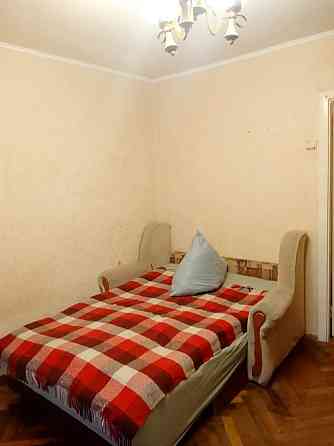 Площадь Шевченко. Сдам квартиру-гостинку. Киев