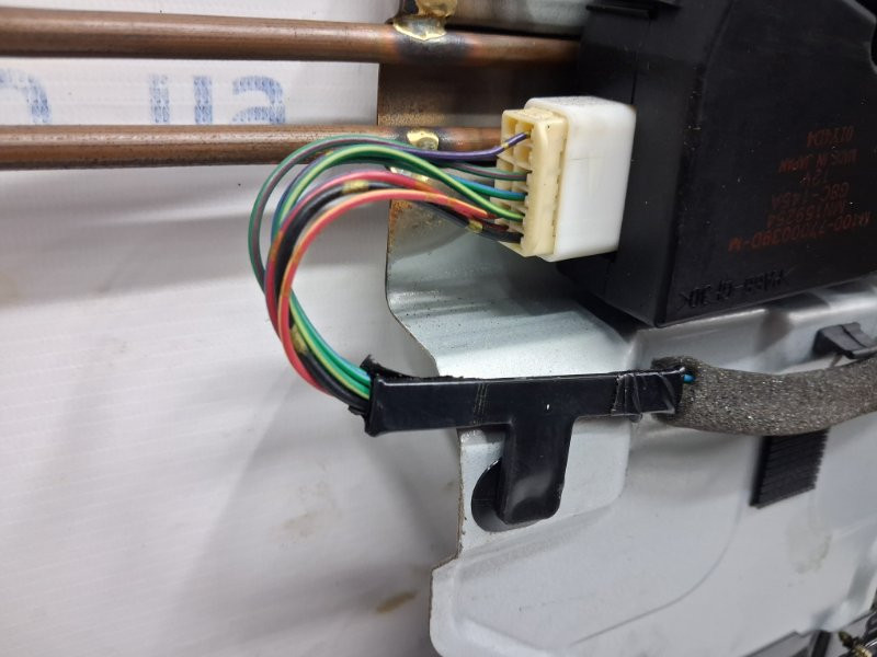 Люк в сборе Mitsubishi Outlander 2003-2006 MR573723 (Арт. 66311) Киев - изображение 6