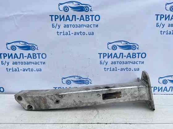 Кронштейн усилителя переднего бампера Jeep Cherokee KL 2.4 БЕНЗИН ED6 2013 лев. (б/у) Киев