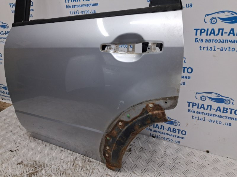 Дверь задняя левая Mitsubishi Outlander CU 2.4 БЕНЗИН 4G69 2003 (б/у) Киев - изображение 4