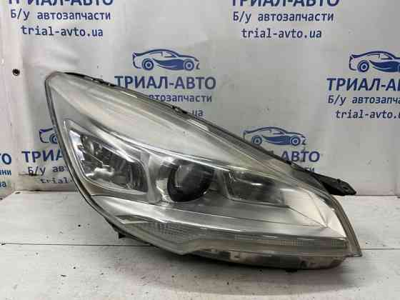 Фара правая Ford Kuga 2011-2019  (Арт. 79576) Киев