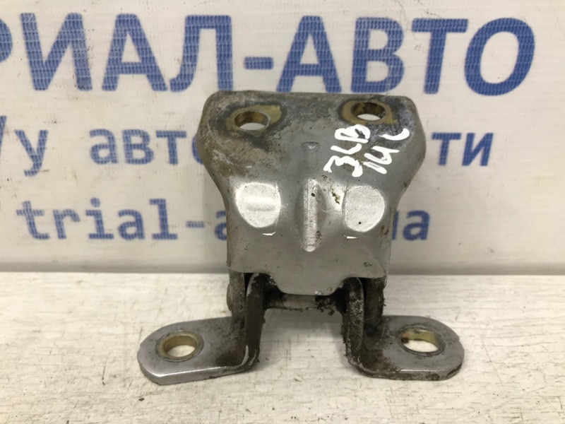 Петля двери задней левой верхняя Hyundai Tucson JM 2.0 DIESEL D4EA 2004 (б/у) Київ - зображення 1