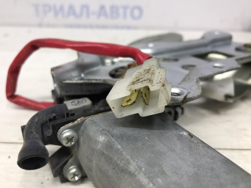 Стеклоподъемник передний правый Mitsubishi Pajero Sport K9 2.5 DIESEL 4D56 1996 (б/у) Киев - изображение 3