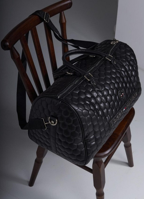 сумка дорожная большая брендовая Tommy Hilfiger чорна дорожня сумка РМ34 Одеса - зображення 4