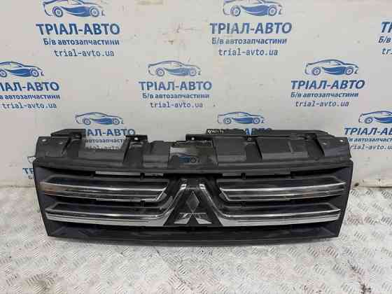 Решетка радиатора Mitsubishi Pajero Wagon 2006-2022 7450A368 (Арт. 83624) Киев