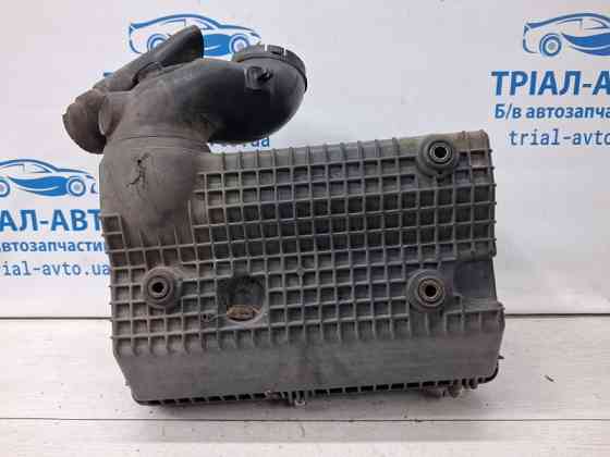 Корпус воздушного фильтра Mitsubishi Pajero Wagon 3 3.2 ДИЗЕЛЬ 4M41 1999 (б/у) Київ